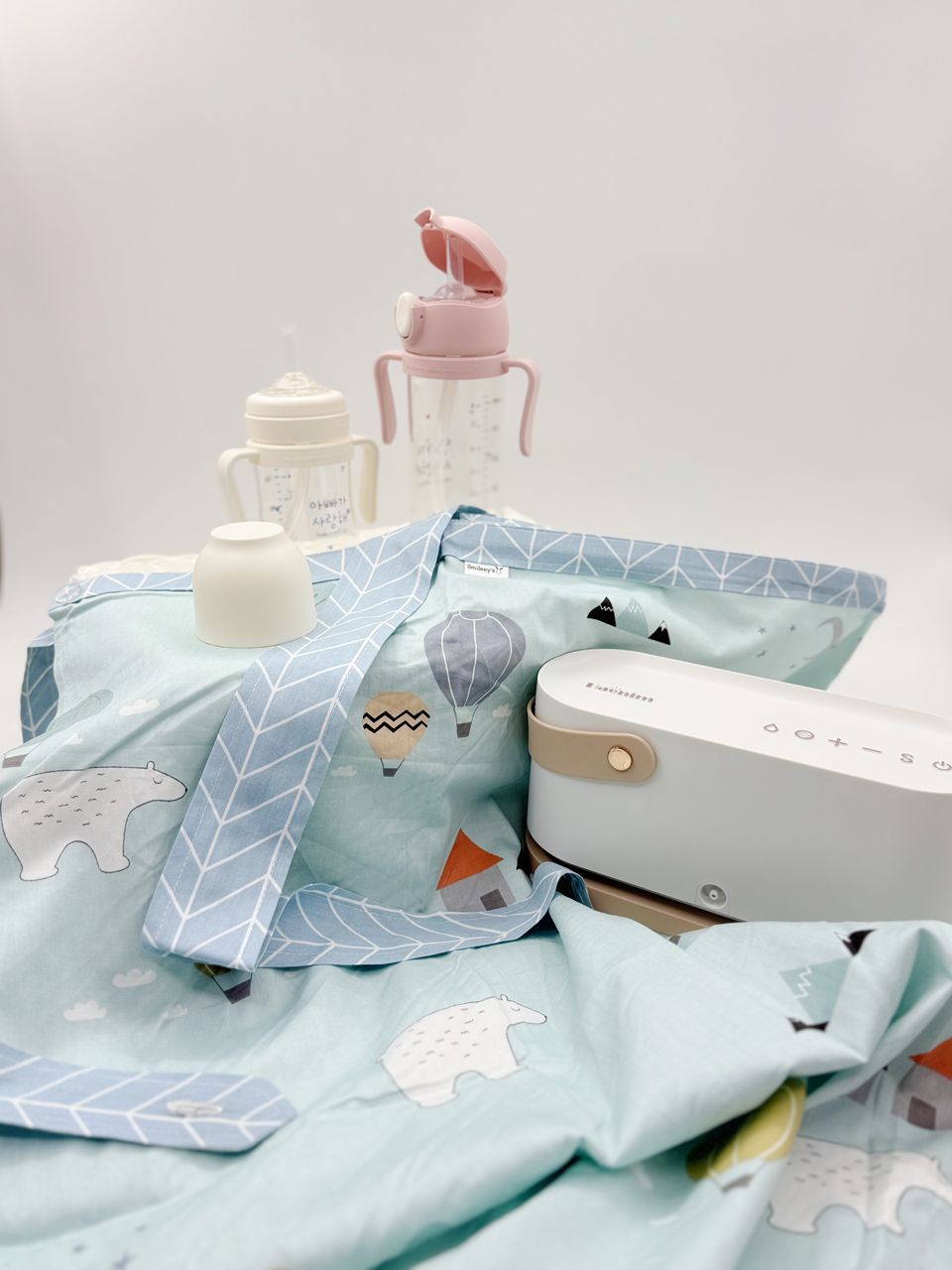 Smileey's Nursing Cover