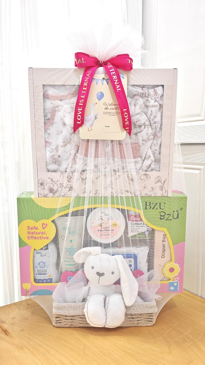 Baby Blossom Essential Gift Set - Girl
