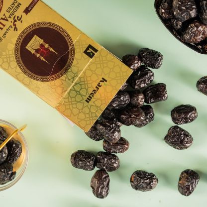 KAREEM DATES AJWA PREMIUM VIP JUMBO 250g From Saudi Arabia