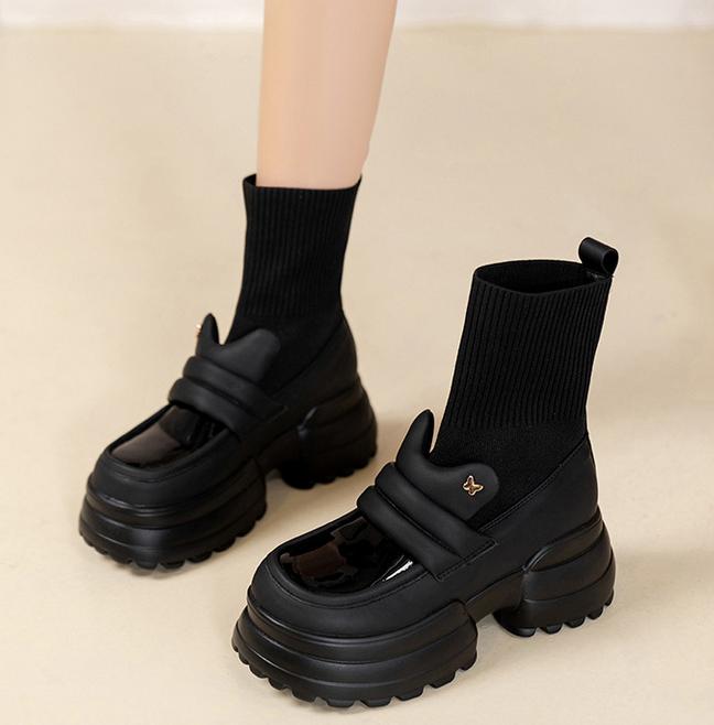 蝶ボタンニットバケツショートブーツ