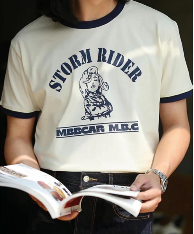 Tシャツ