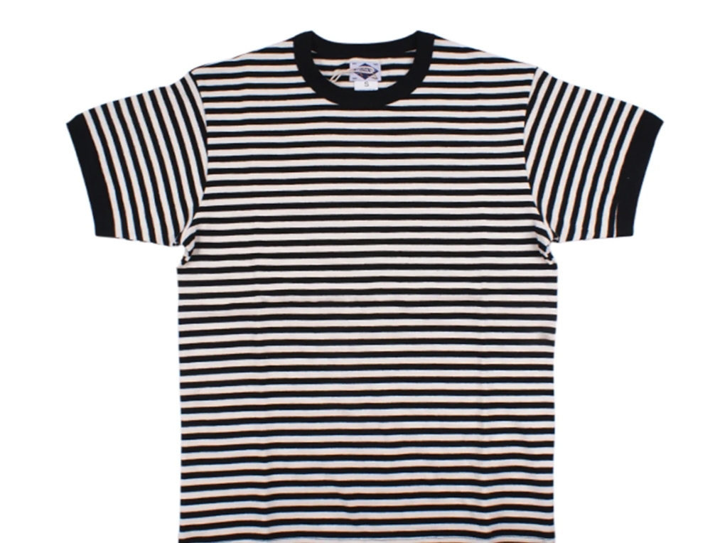 Tシャツ
