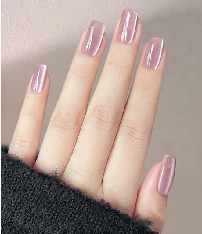 マニキュア
