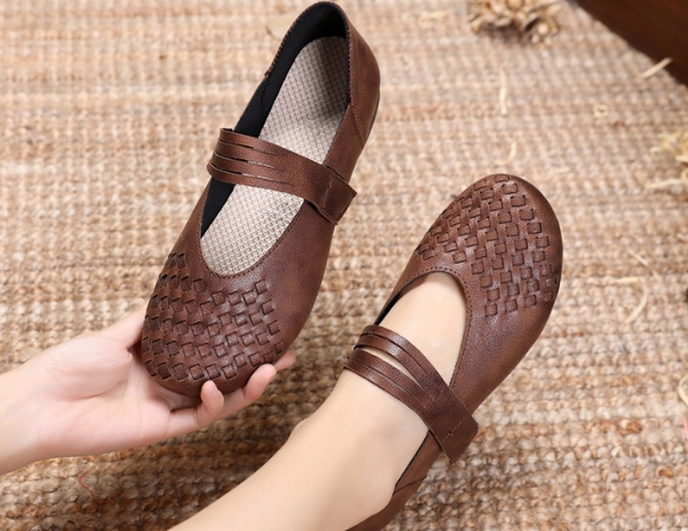 シングルシューズ