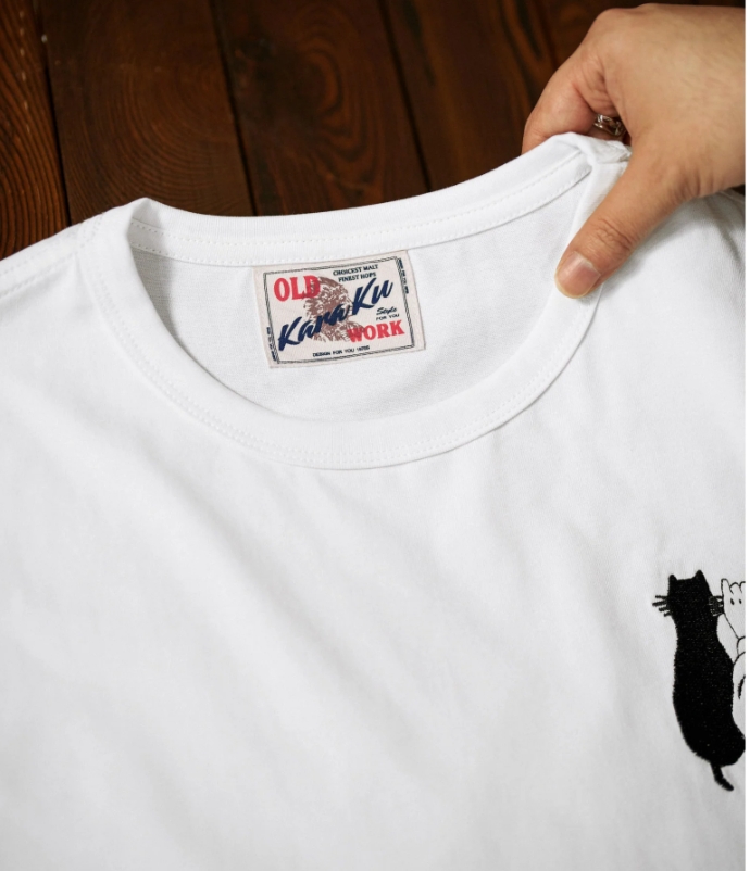Tシャツ