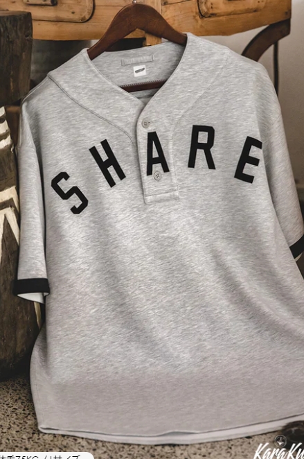 Tシャツ