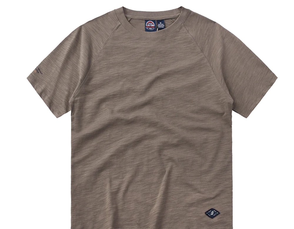 Tシャツ