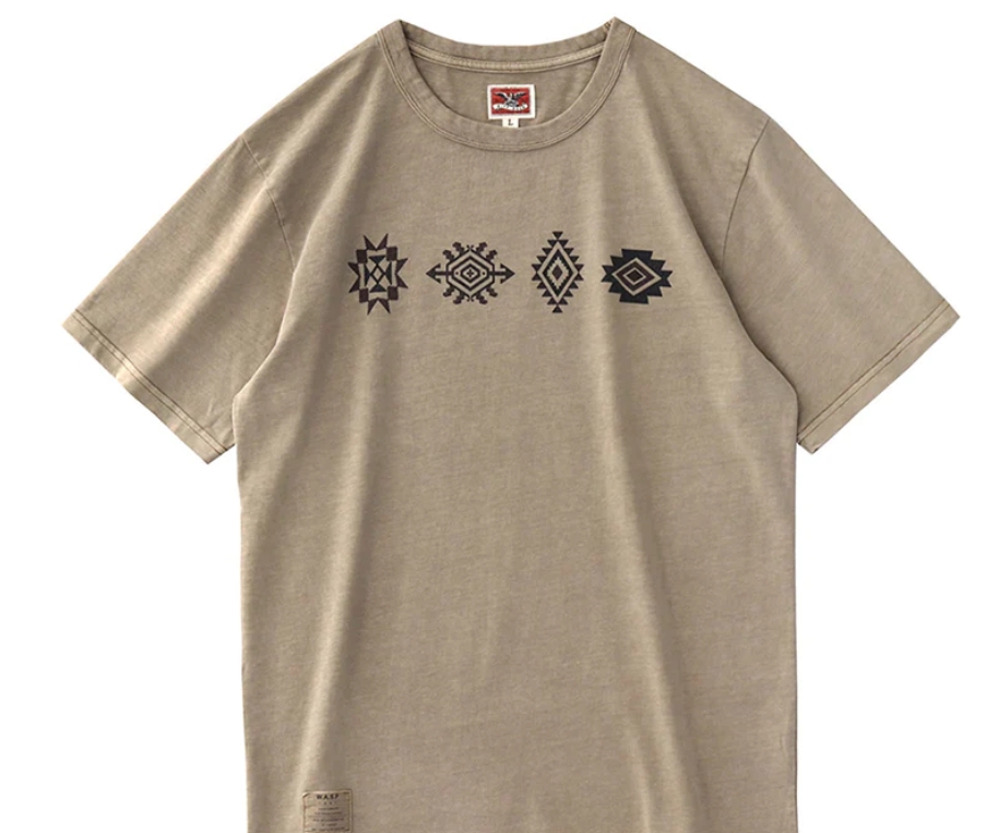 Tシャツ