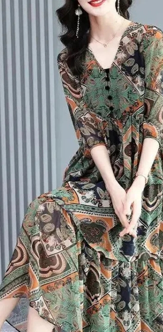 フローラルドレス