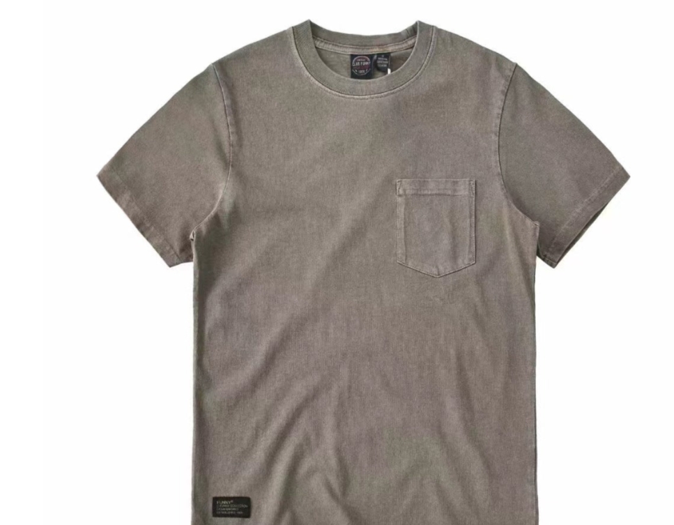 Tシャツ