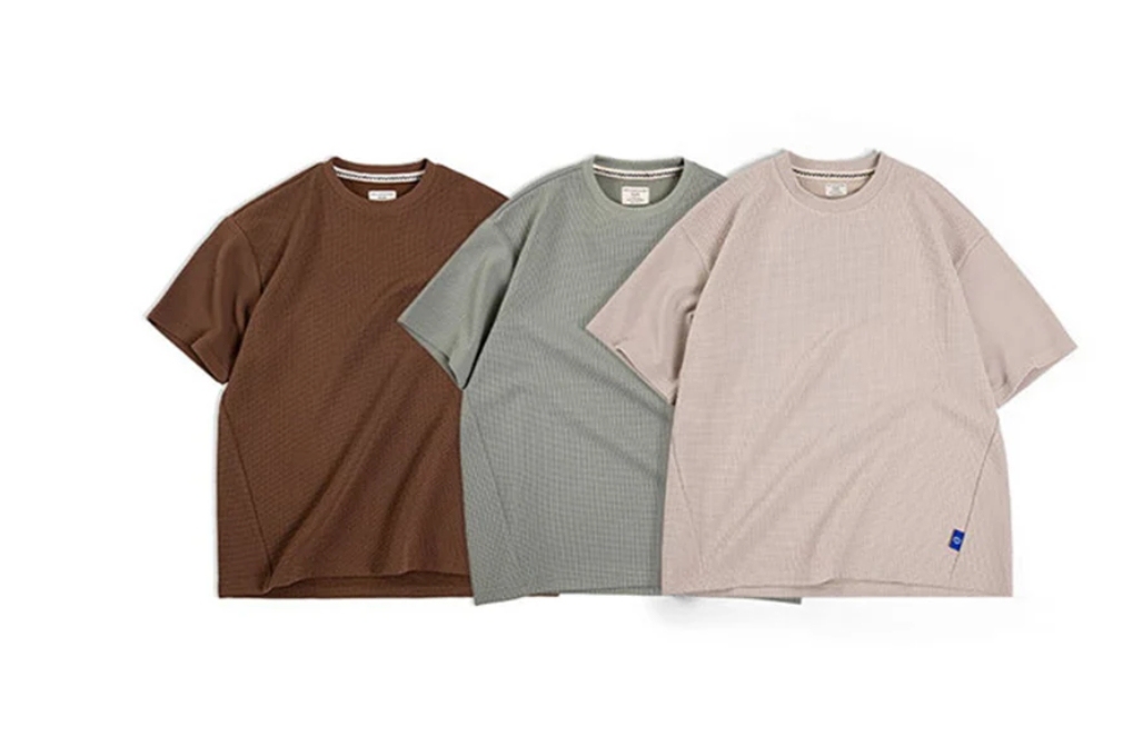 Tシャツ