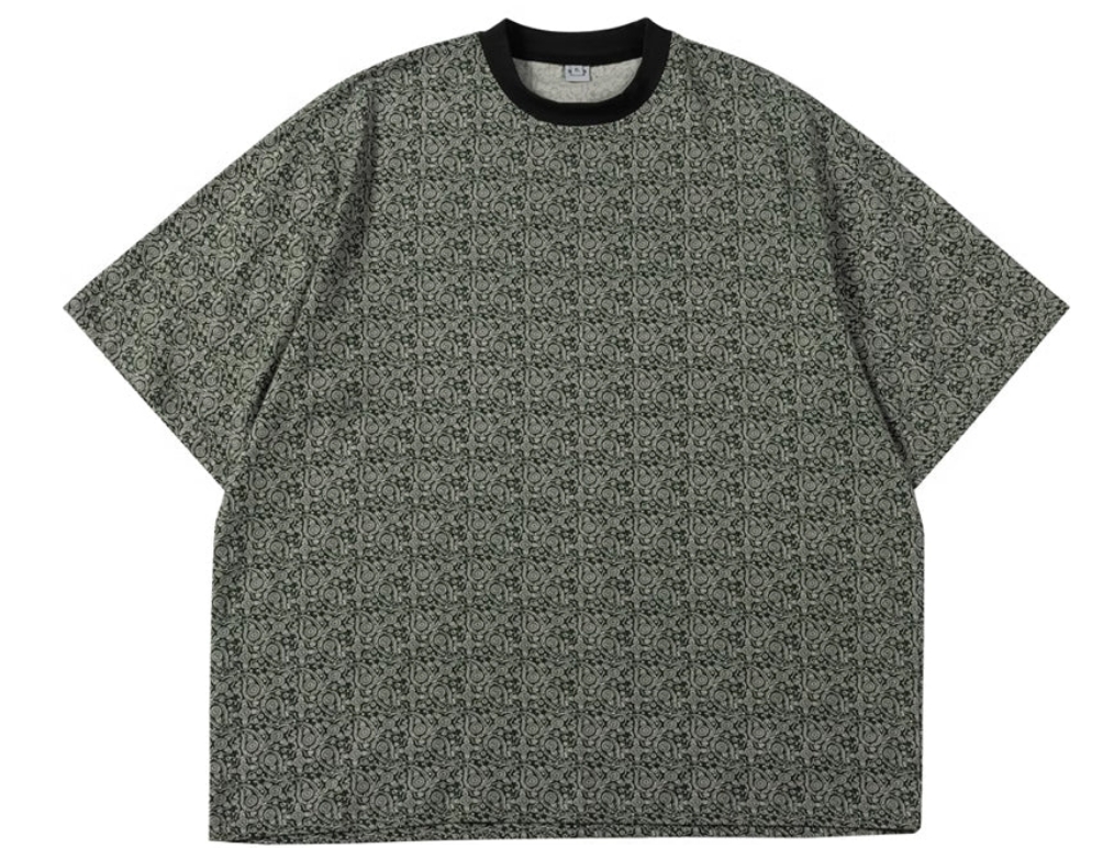 Tシャツ