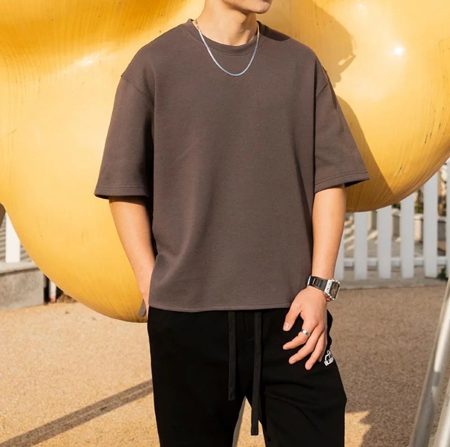 Tシャツ