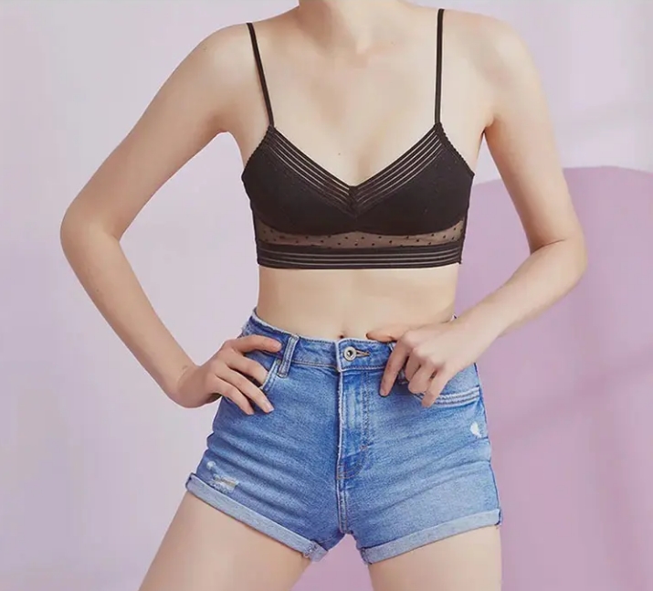 ブラジャー
