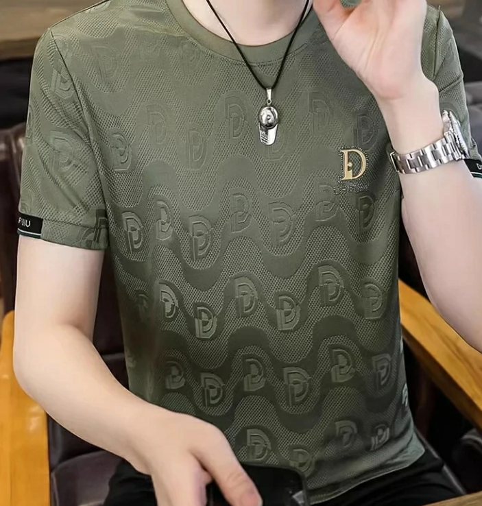 Tシャツ