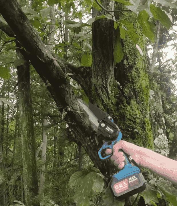 電気のこぎり