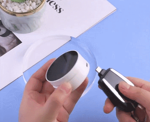 キーホルダー充電宝物