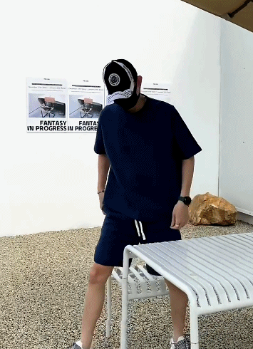 スーツ