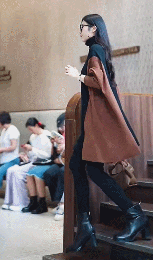 タートルネックセーターワンピース