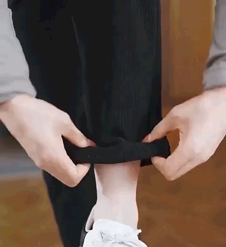 カジュアルパンツ