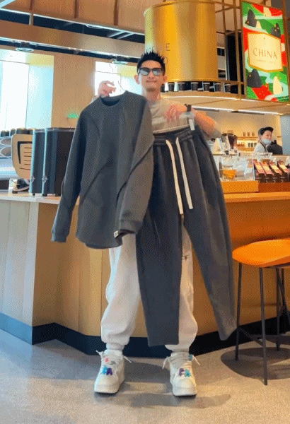 ルーズ・カジュアル・スーツ