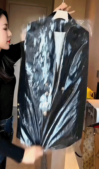 中綿入りスーツジャケット