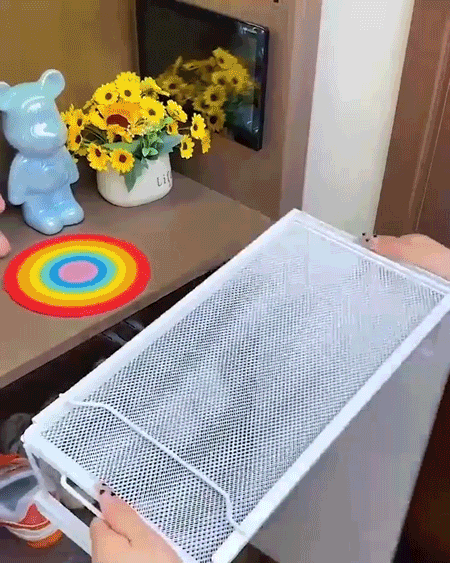 レイヤード・コンパートメント・シェルフ