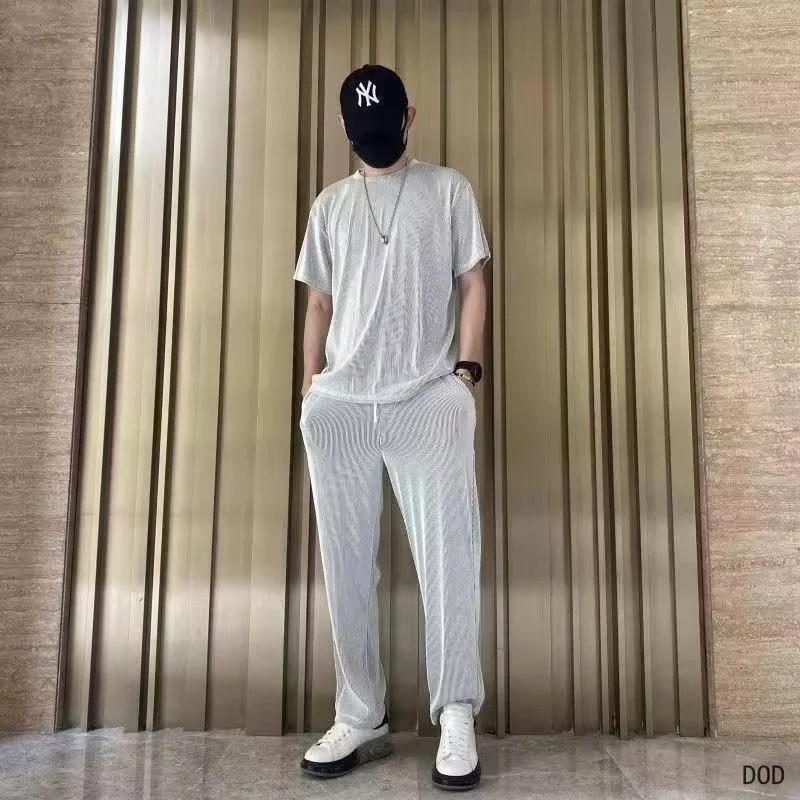 スーツ