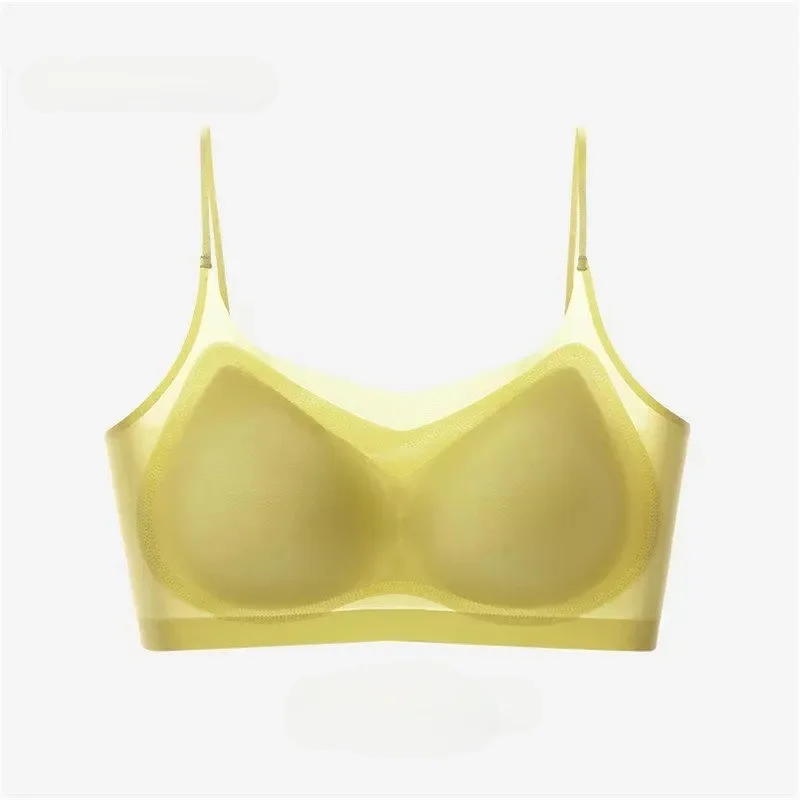 ブラジャー