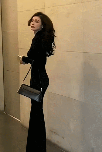 サメパンツ