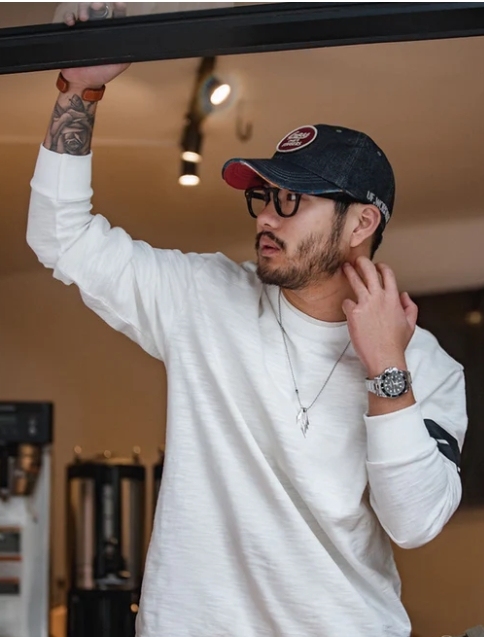 Tシャツ