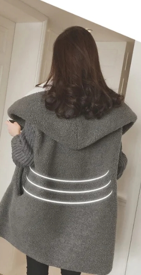 中綿入りゆったりスウェットシャツ