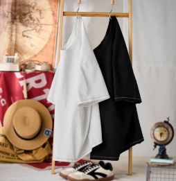 Tシャツ