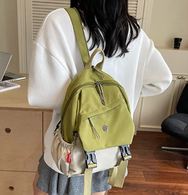 ショルダーバッグ