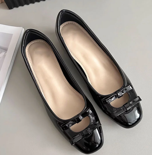 シングルシューズ