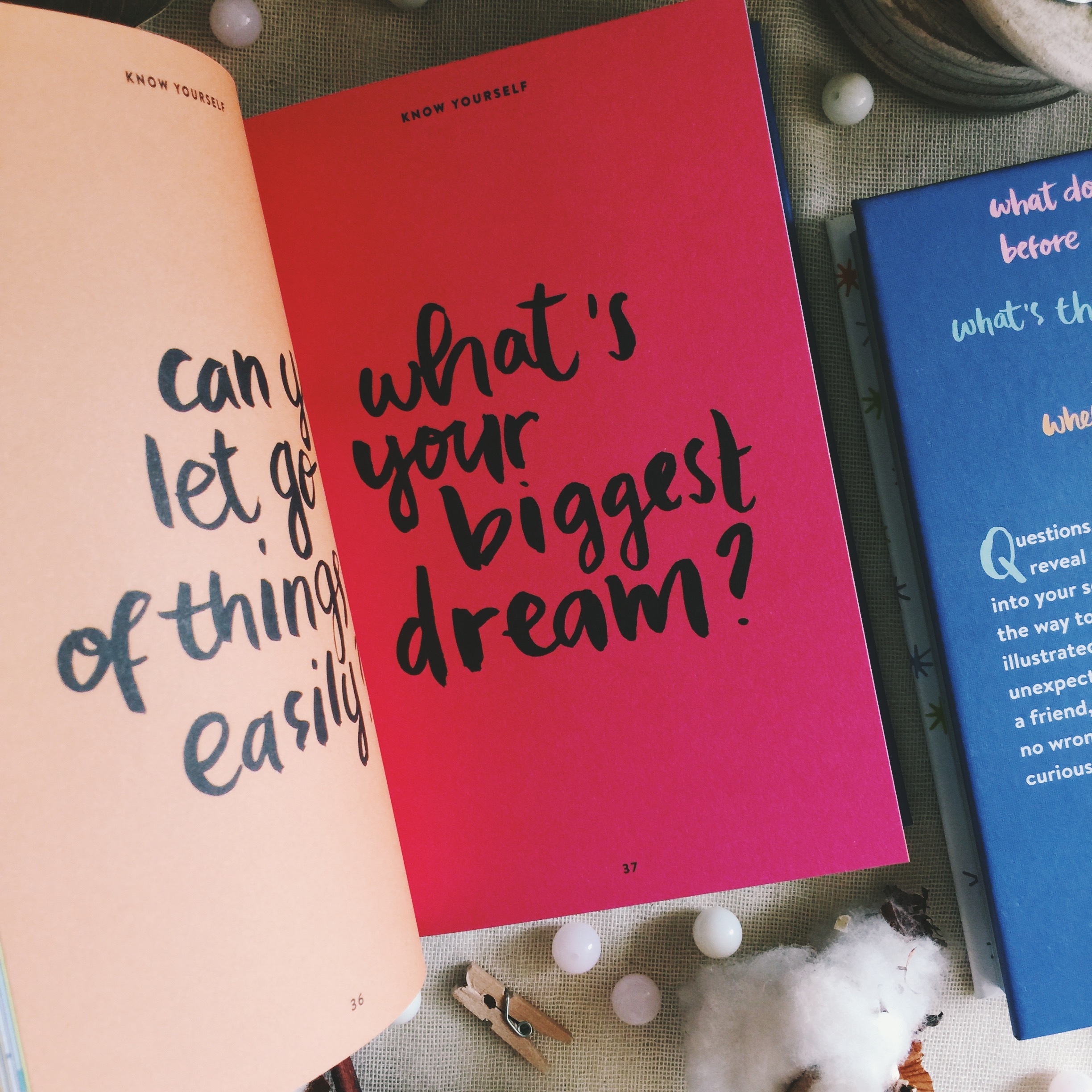 Flow Know Yourself: A Book of Questions