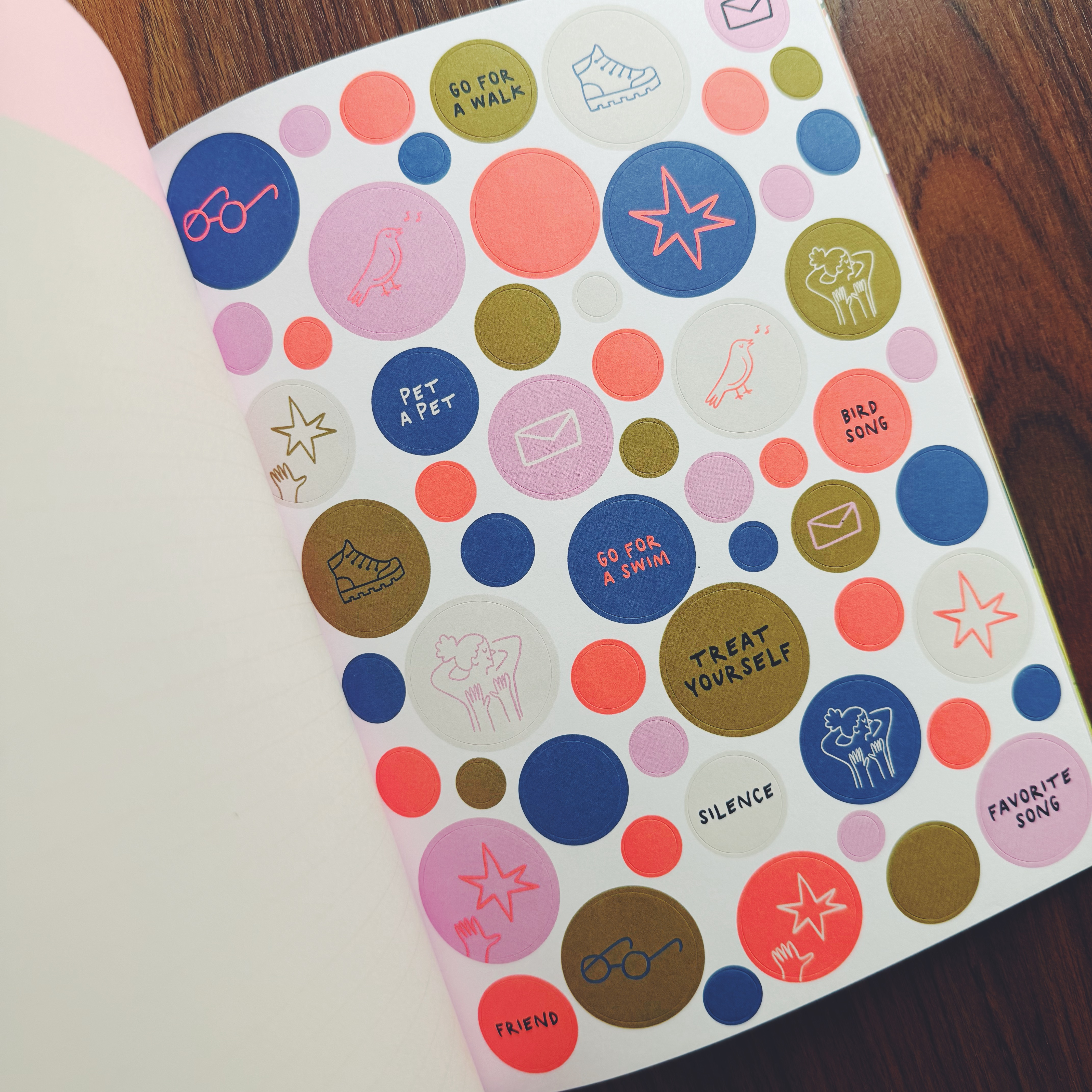 Flow Book For Paper Lovers ‘Craft Your Cares Away’