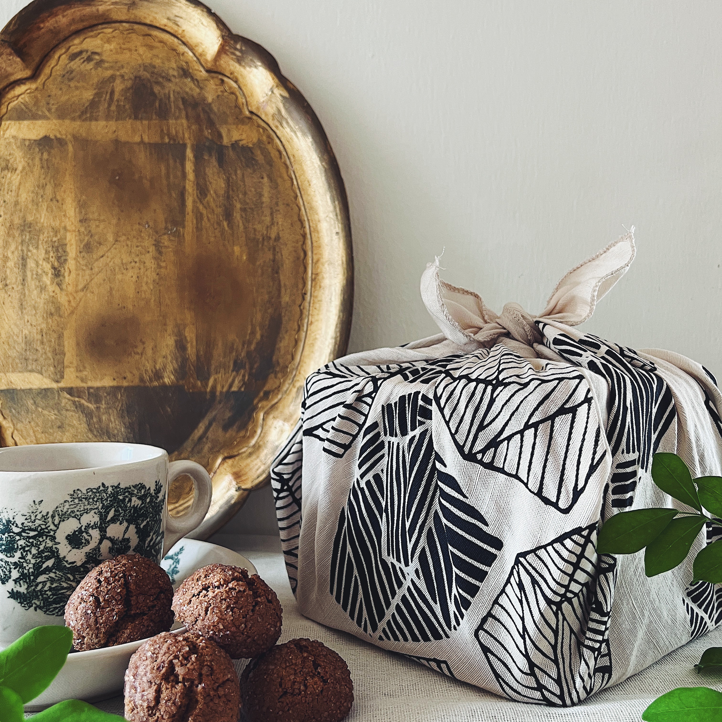 Fictive Fingers - Furoshiki Cloth