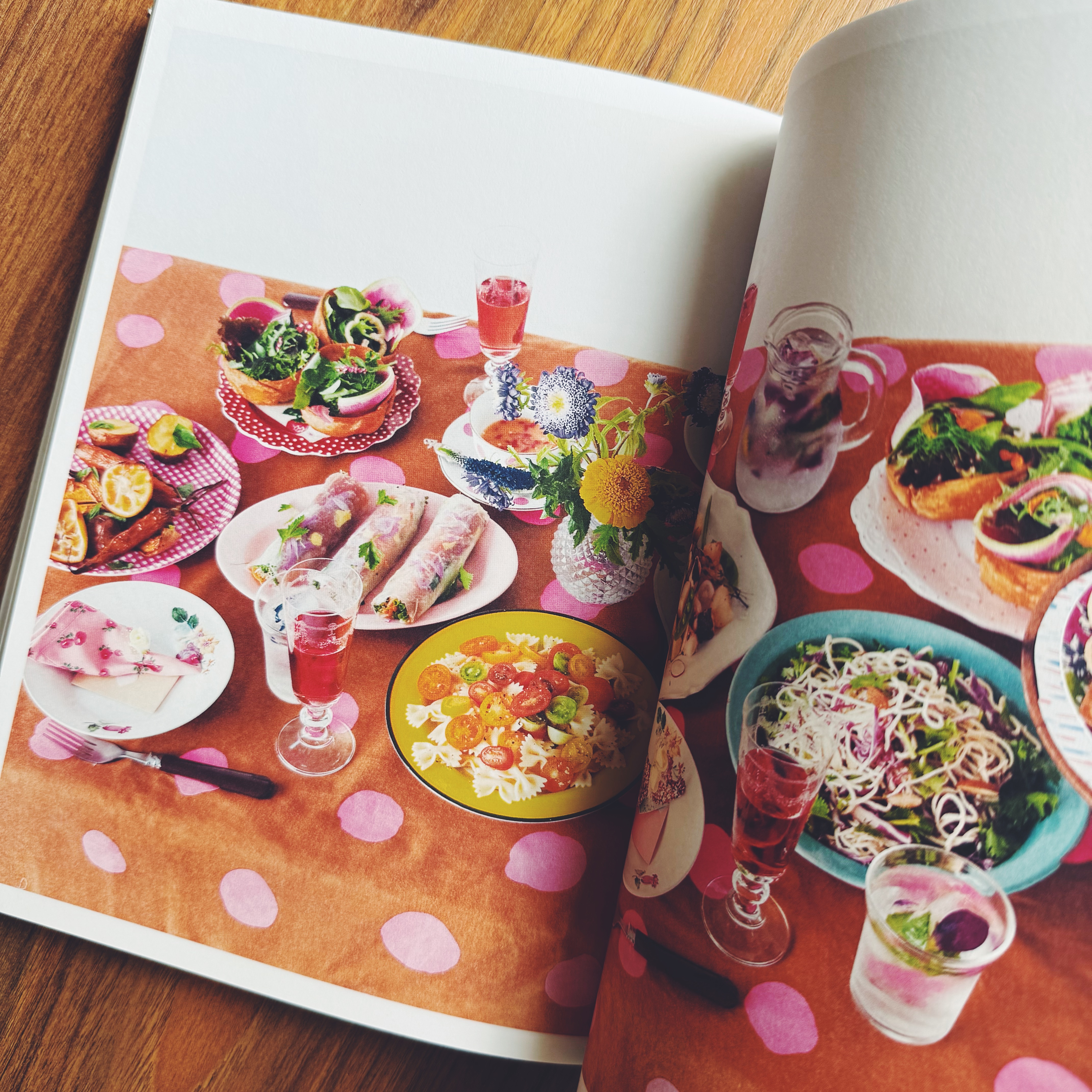 Hello Tokyo: Handmade Projects and Fun Ideas for a Cute, Tokyo-Inspired Lifestyle