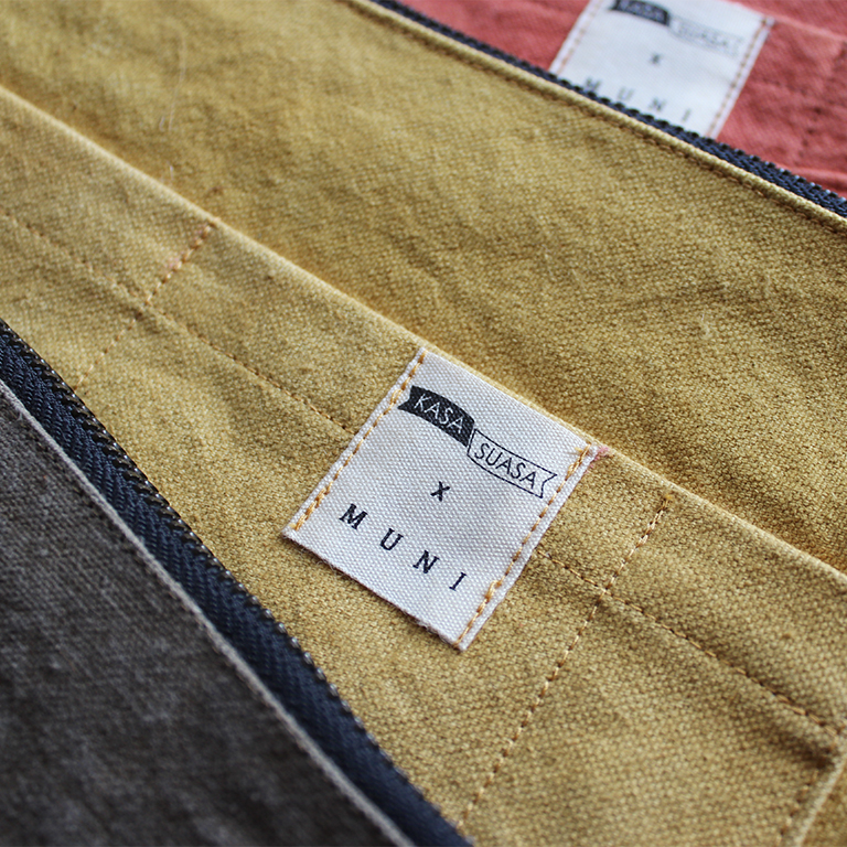 Kasa Suasa x Muni - Medium Zippered Pouch