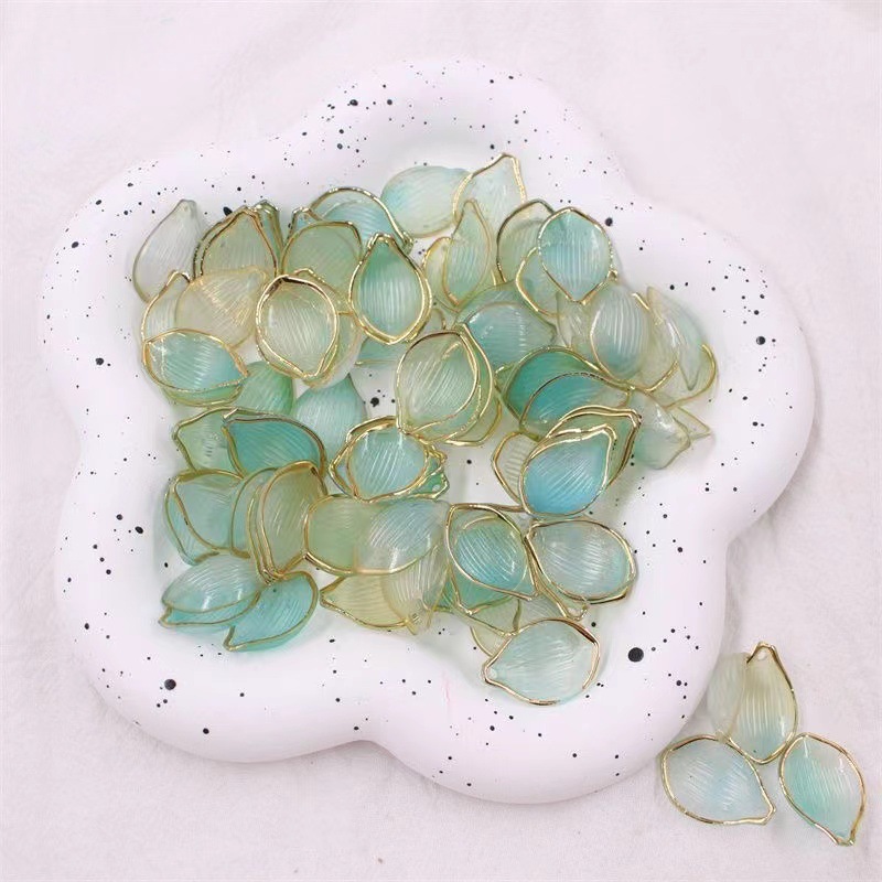 Shaped Bead