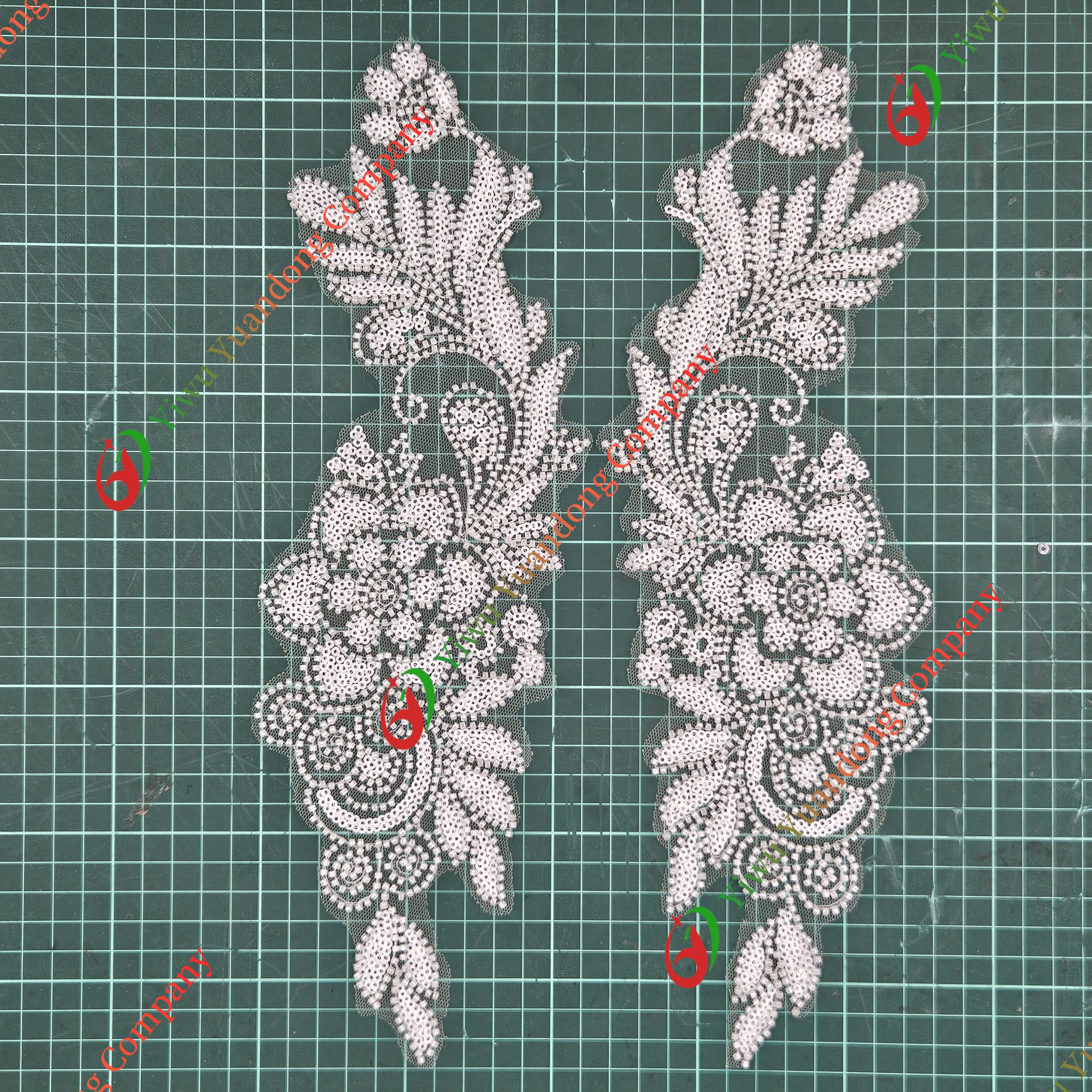 Glass bead mesh lace(pair) 