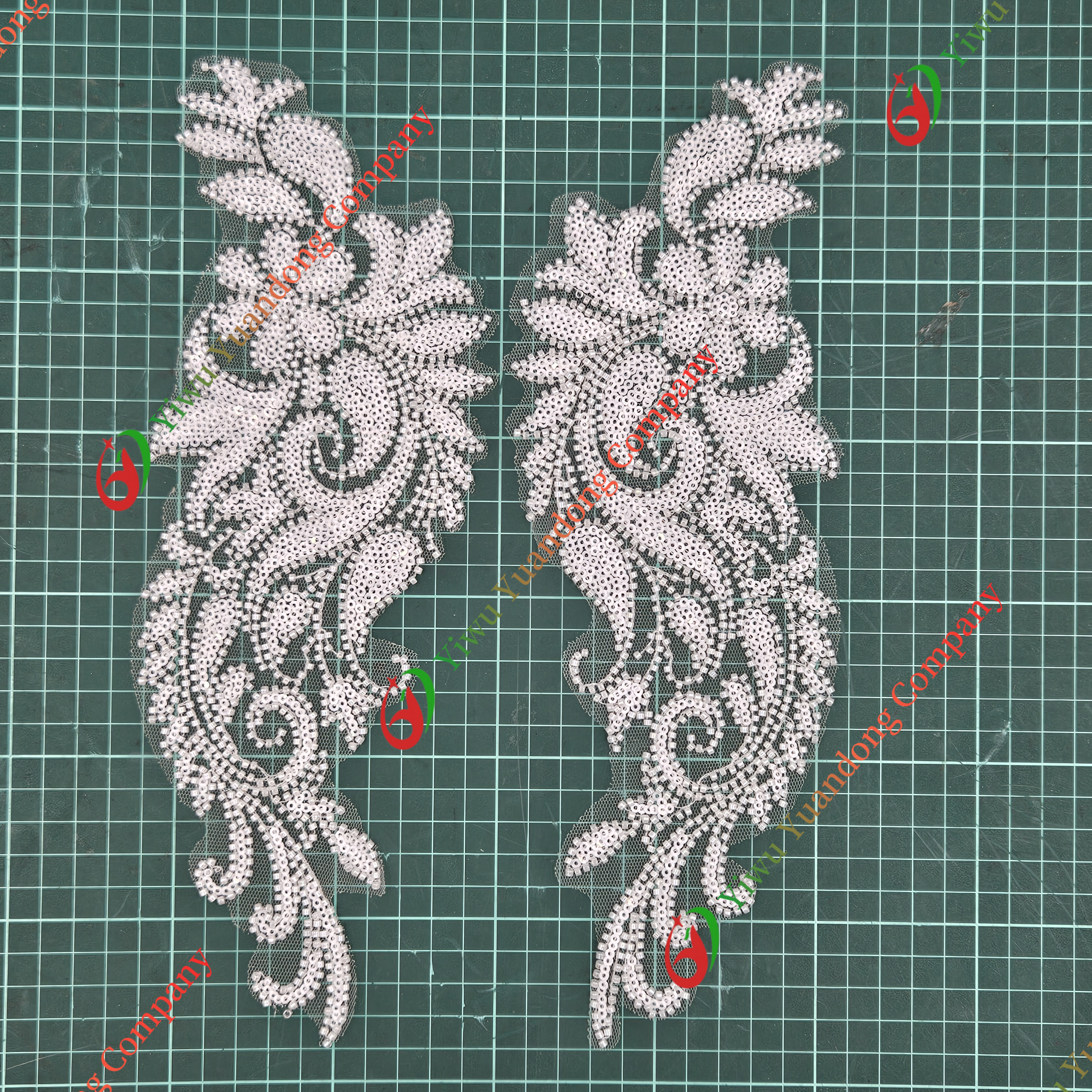 Glass bead mesh lace(pair) 