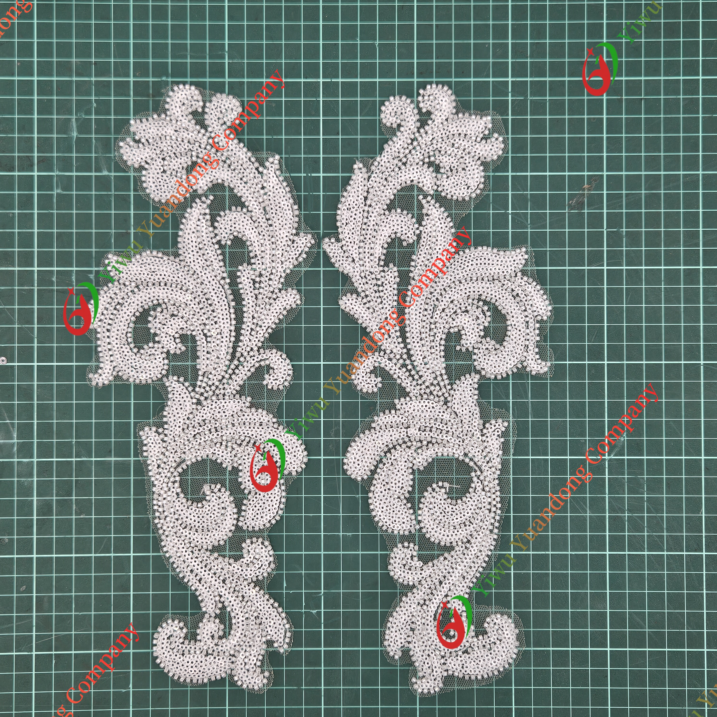 Glass bead mesh lace(pair) 