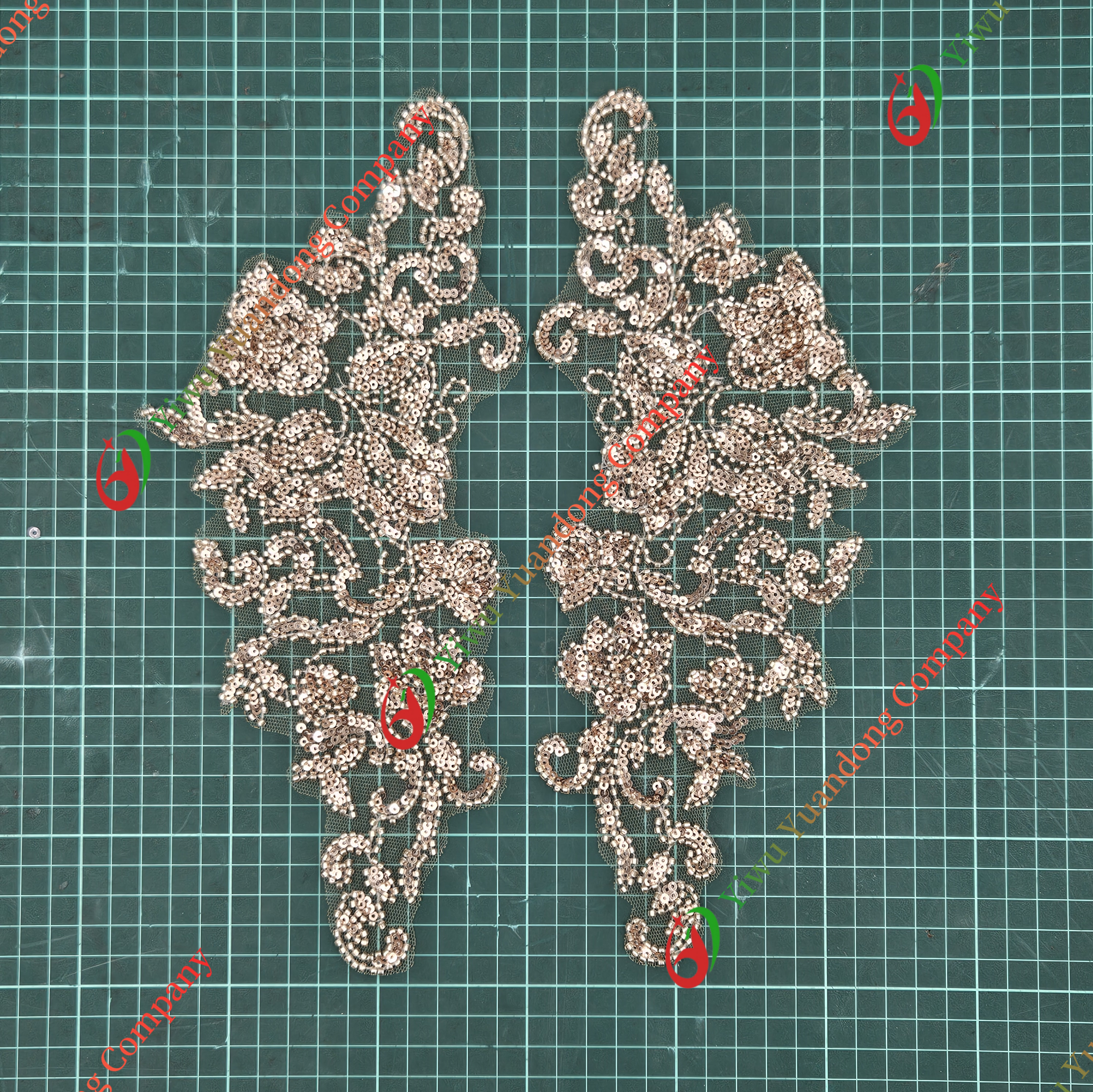 Glass bead mesh lace(pair) 
