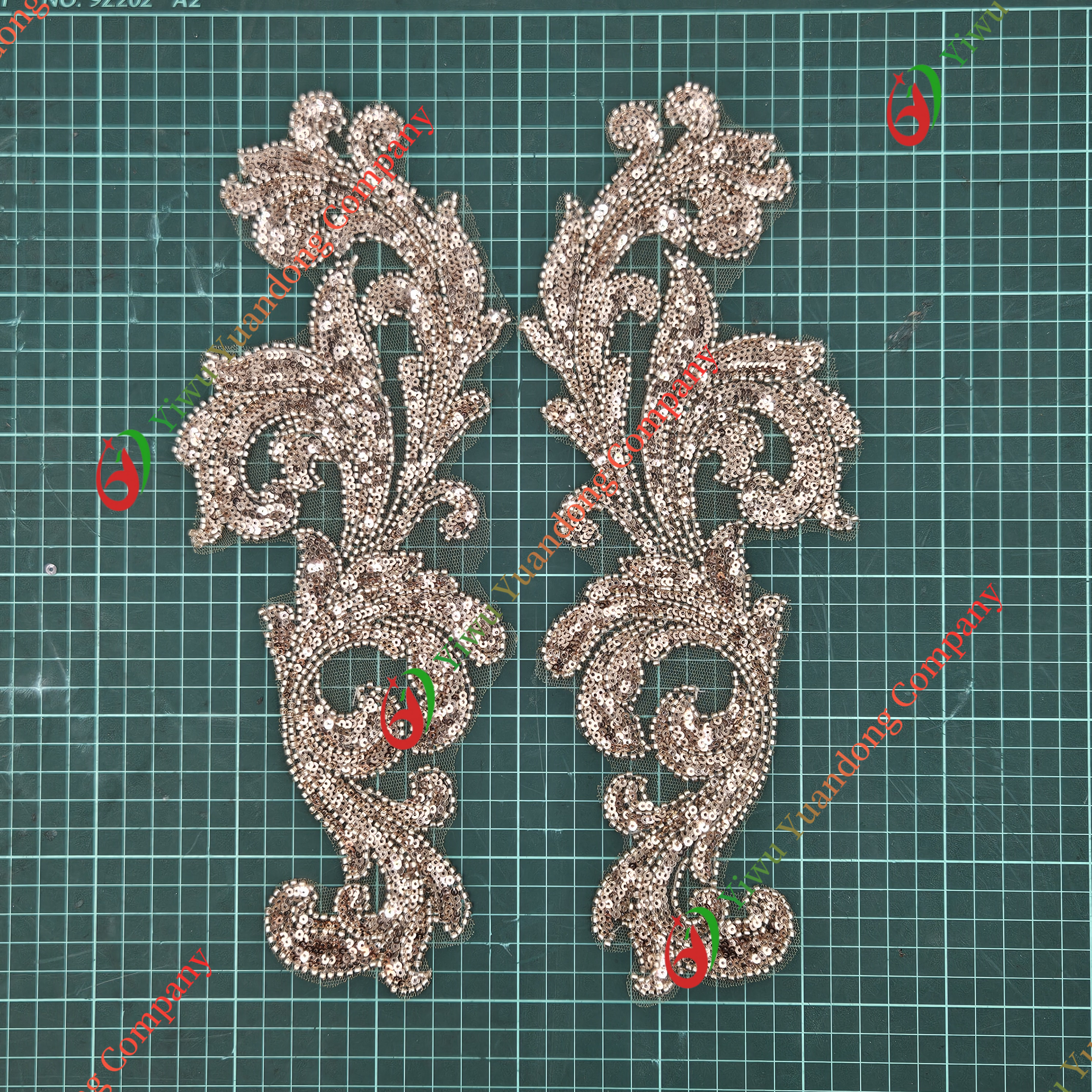 Glass bead mesh lace(pair) 