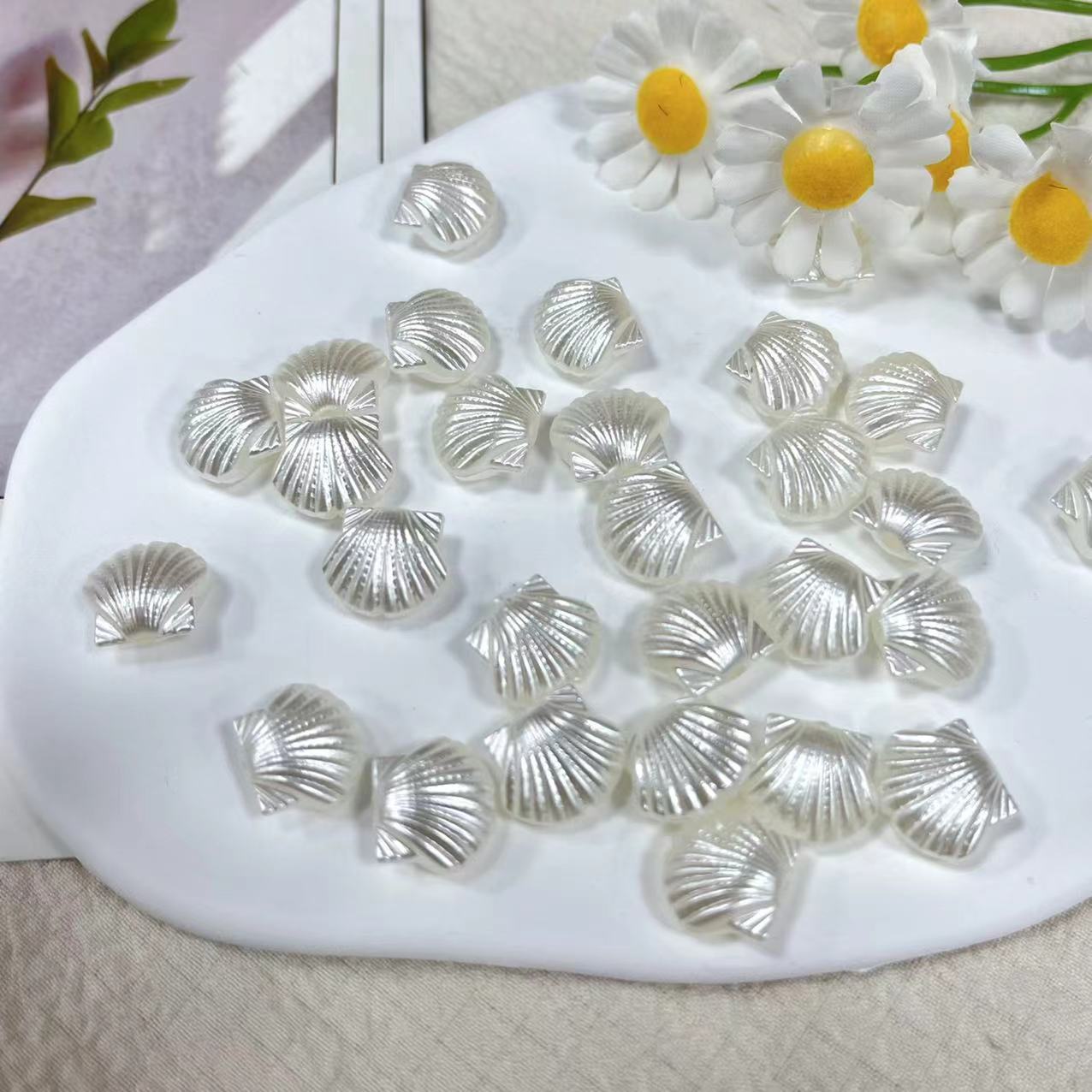 Shaped Bead