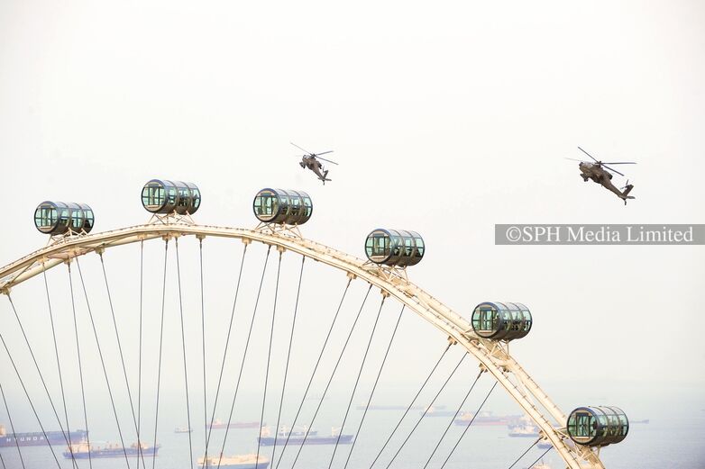 Apache Helicopters Above the Singapore Flyer 2009-My Sg Memories