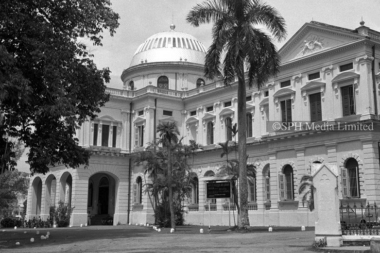 Raffles Library and Museum at Stamford Road 1954-My Sg Memories