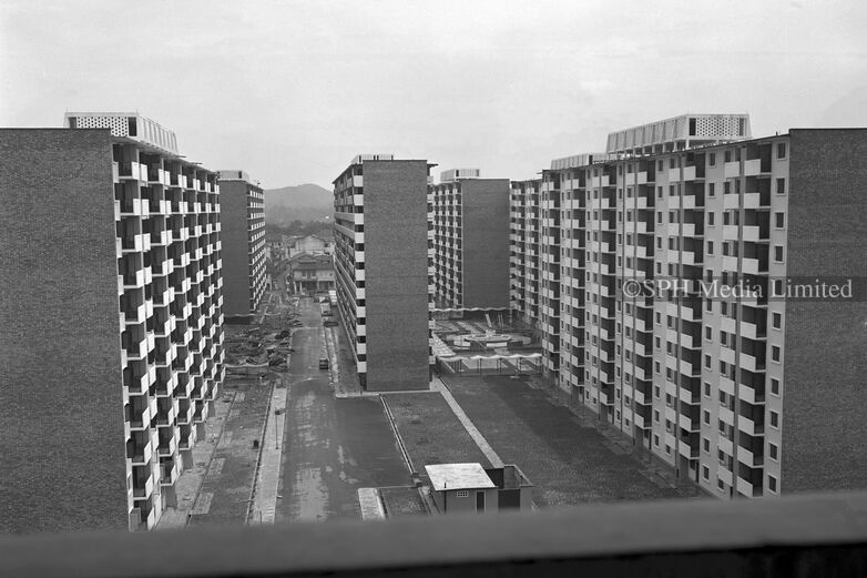 HDB Continues Building Flats at Cantonment Road 1965-My Sg Memories
